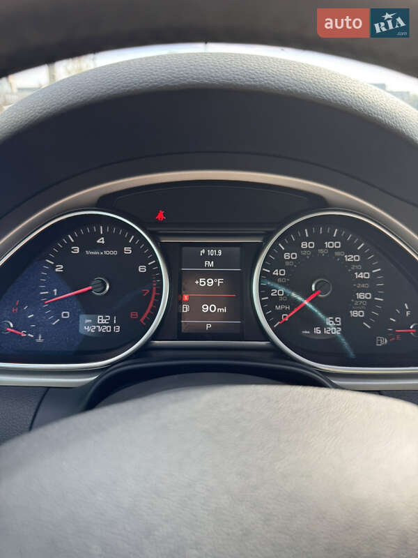 Внедорожник / Кроссовер Audi Q7 2015 в Хусте