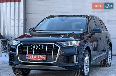 Audi Q7  2021