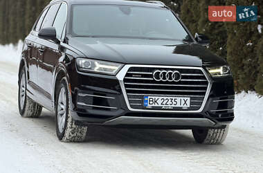 Audi Q7 2016