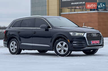 Audi Q7  2017
