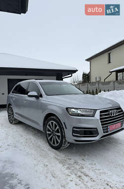 Audi Q7 2018