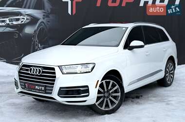 Audi Q7  2017