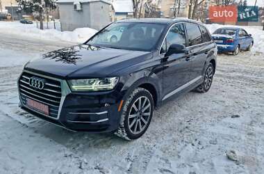 Audi Q7  2017