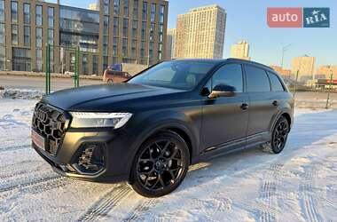 Audi Q7  2025