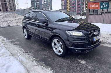 Audi Q7 2011