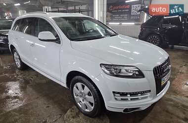 Audi Q7 2013
