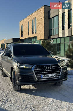 Audi Q7  2017