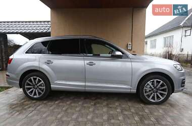 Audi Q7 2015