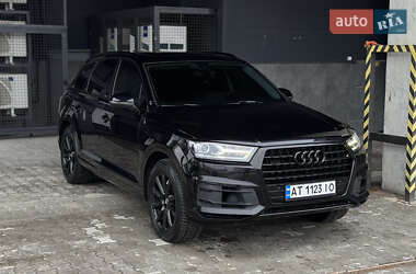 Audi Q7  2017