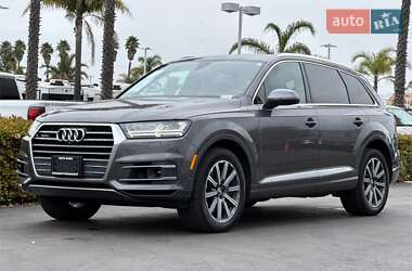 Audi Q7  2019