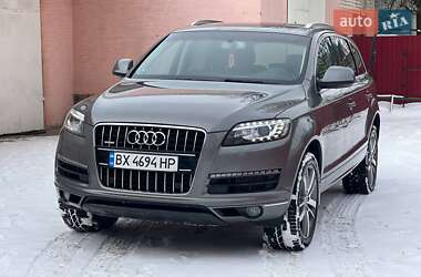 Audi Q7  2012