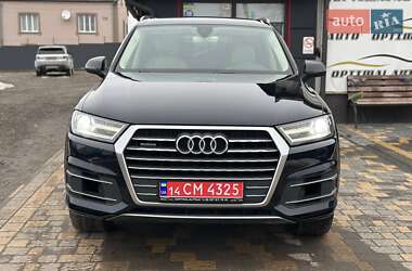 Audi Q7  2017
