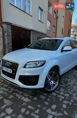 Audi Q7 2015