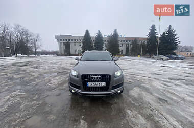 Audi Q7  2012