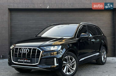 Audi Q7  2020