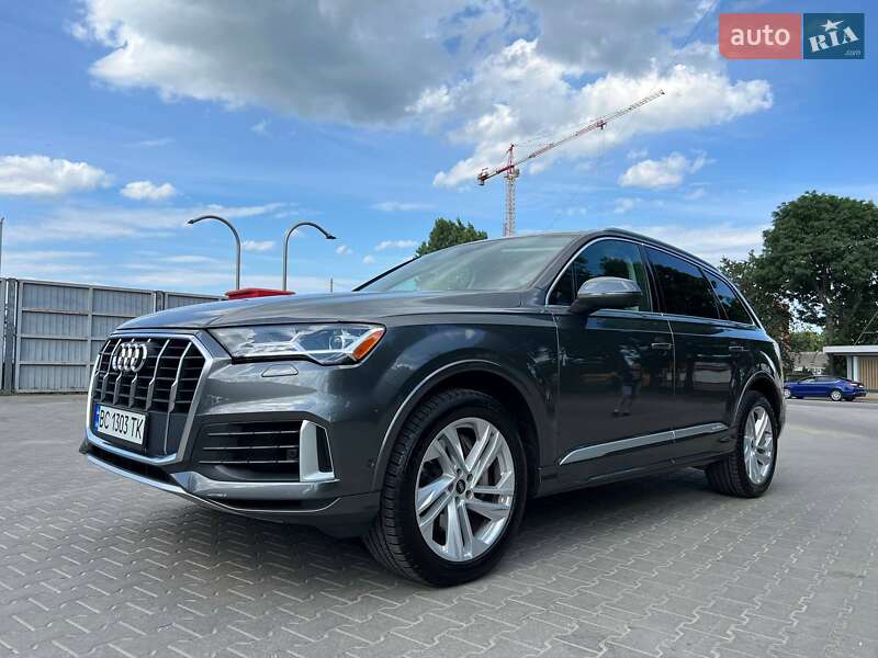 Позашляховик / Кросовер Audi Q7 2020 в Львові