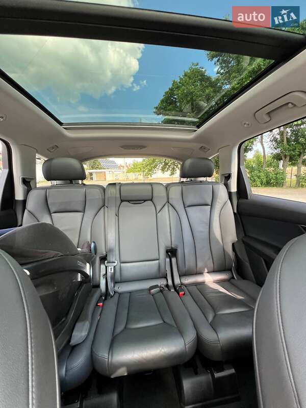 Позашляховик / Кросовер Audi Q7 2020 в Львові