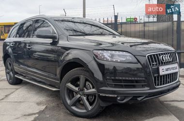 Audi Q7  2013