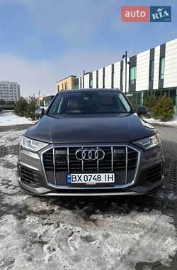 Audi Q7  2020