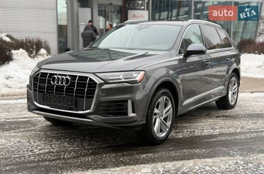 Audi Q7  2020