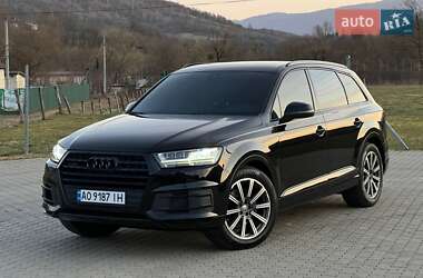 Audi Q7  2016