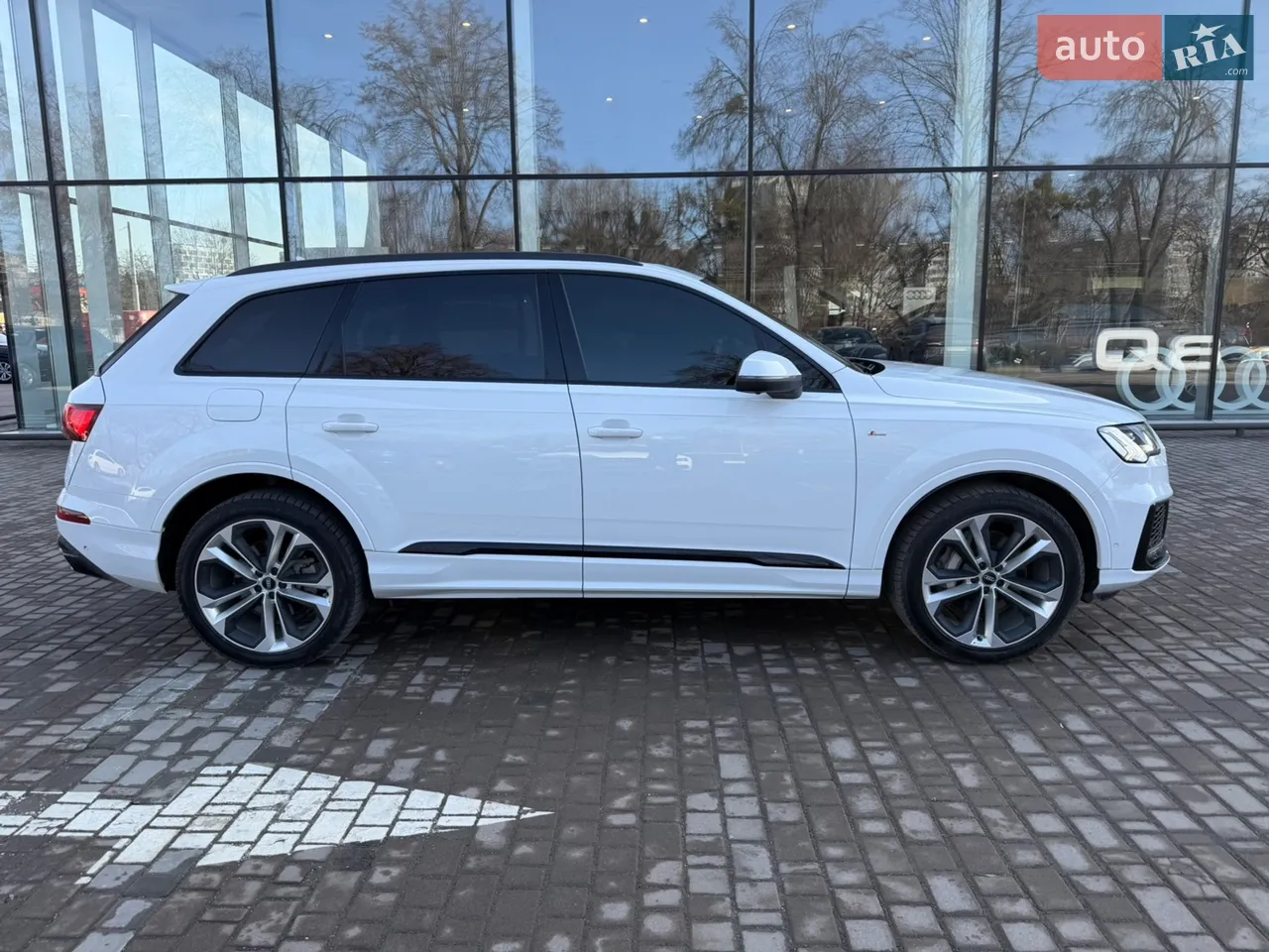 2020 Audi Q7 - мініатюра 4