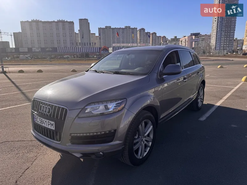 Audi Q7