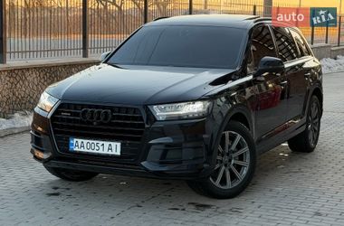Audi Q7  2017