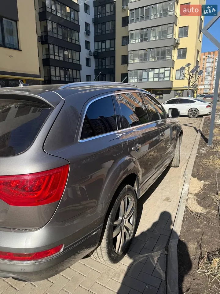 2011 Audi Q7 - мініатюра 3