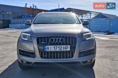 Audi Q7  2012