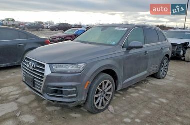 Audi Q7  2019