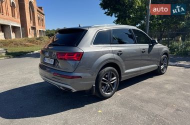 Audi Q7 2016