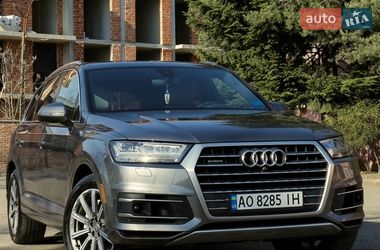 Audi Q7  2017