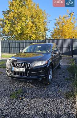 Audi Q7 2011