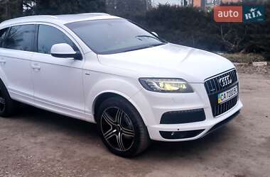 Audi Q7  2011