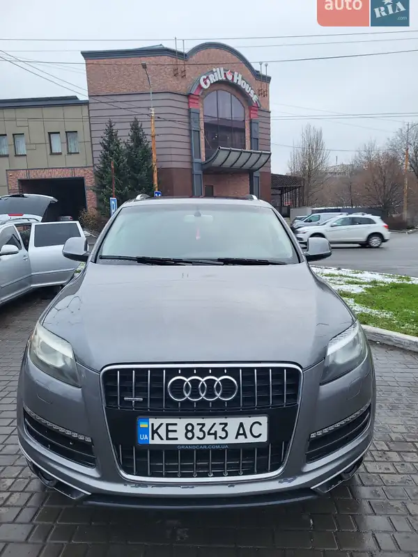 Audi Q7