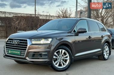 Audi Q7  2017