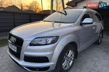 Audi Q7  2013