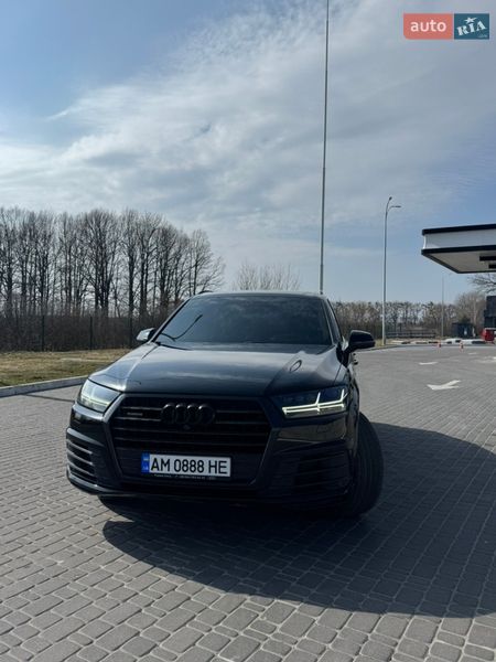 Внедорожник / Кроссовер Audi Q7 2016 в Коростышеве