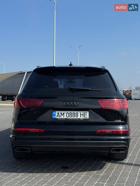 Внедорожник / Кроссовер Audi Q7 2016 в Коростышеве