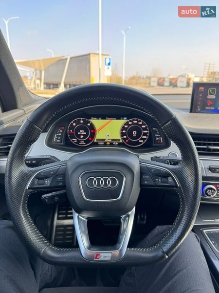 Внедорожник / Кроссовер Audi Q7 2016 в Коростышеве