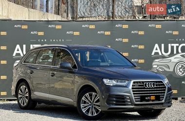 Audi Q7  2019