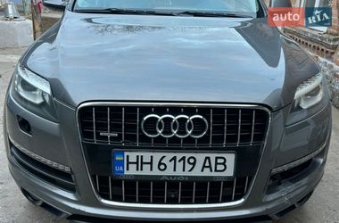 Audi Q7 2013
