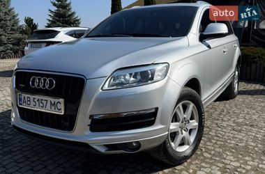 Audi Q7  2011