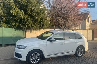 Audi Q7  2017