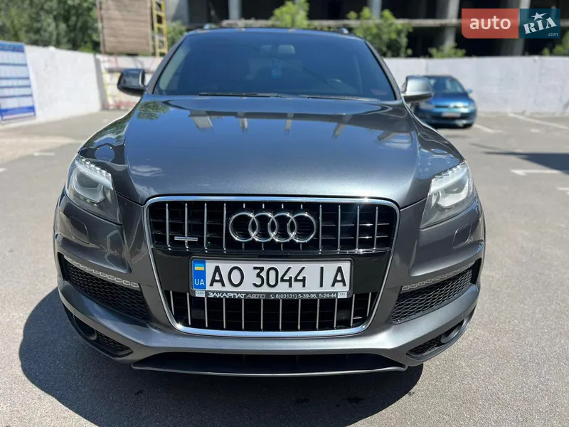 Audi Q7 2011
