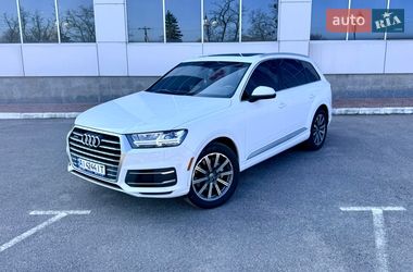 Audi Q7  2017