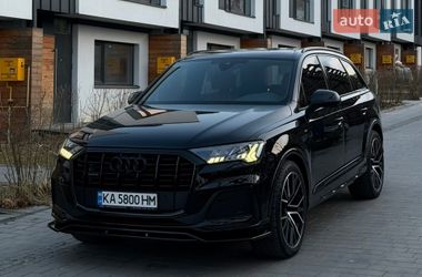 Audi Q7  2021