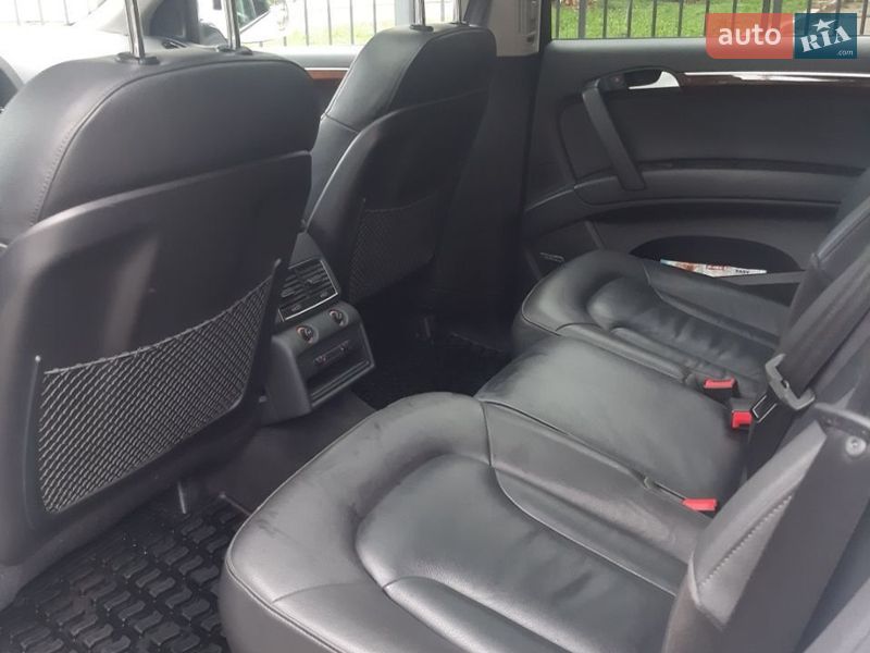 Внедорожник / Кроссовер Audi Q7 2015 в Киеве