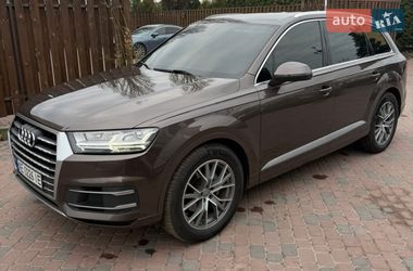 Audi Q7  2017
